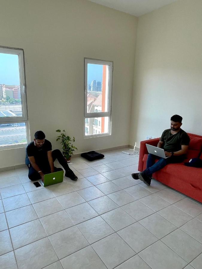 Expo Backpackers Hostel Dubai Ngoại thất bức ảnh