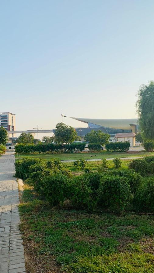 Expo Backpackers Hostel Dubai Ngoại thất bức ảnh